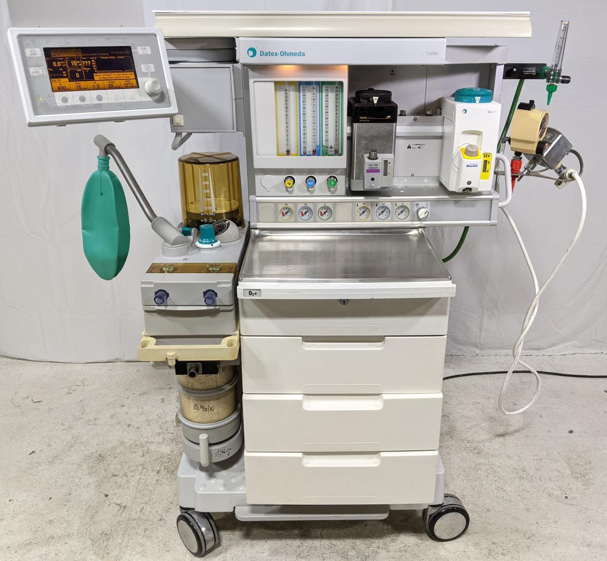 Datex Ohmeda Aestiva 3000 1006-9300-000 Anesthesia Machine